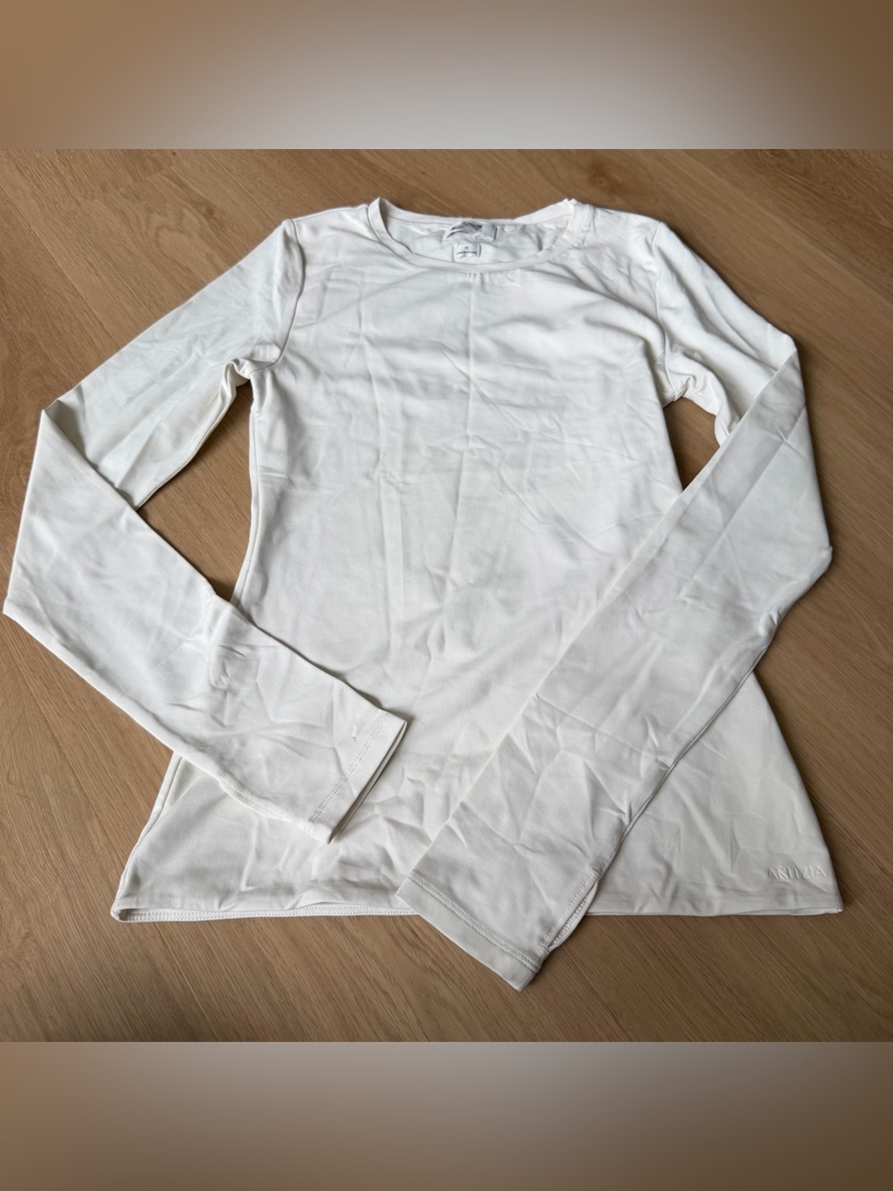 Aritzia Long Sleeve Tee